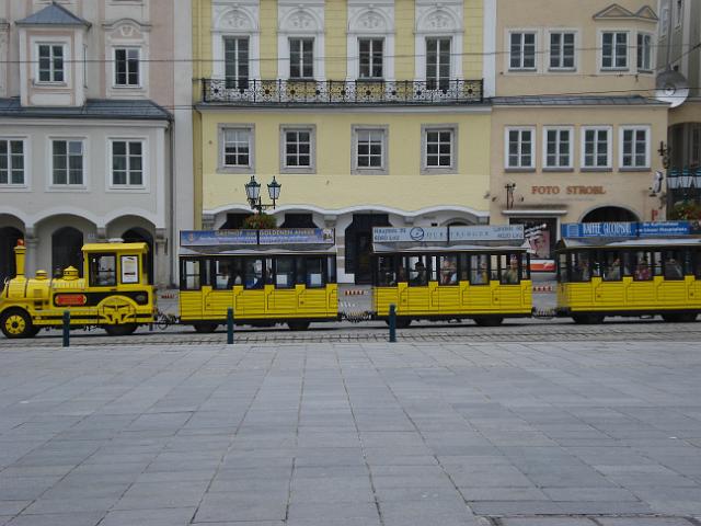 82 Zur Stadtrundfahrt.JPG